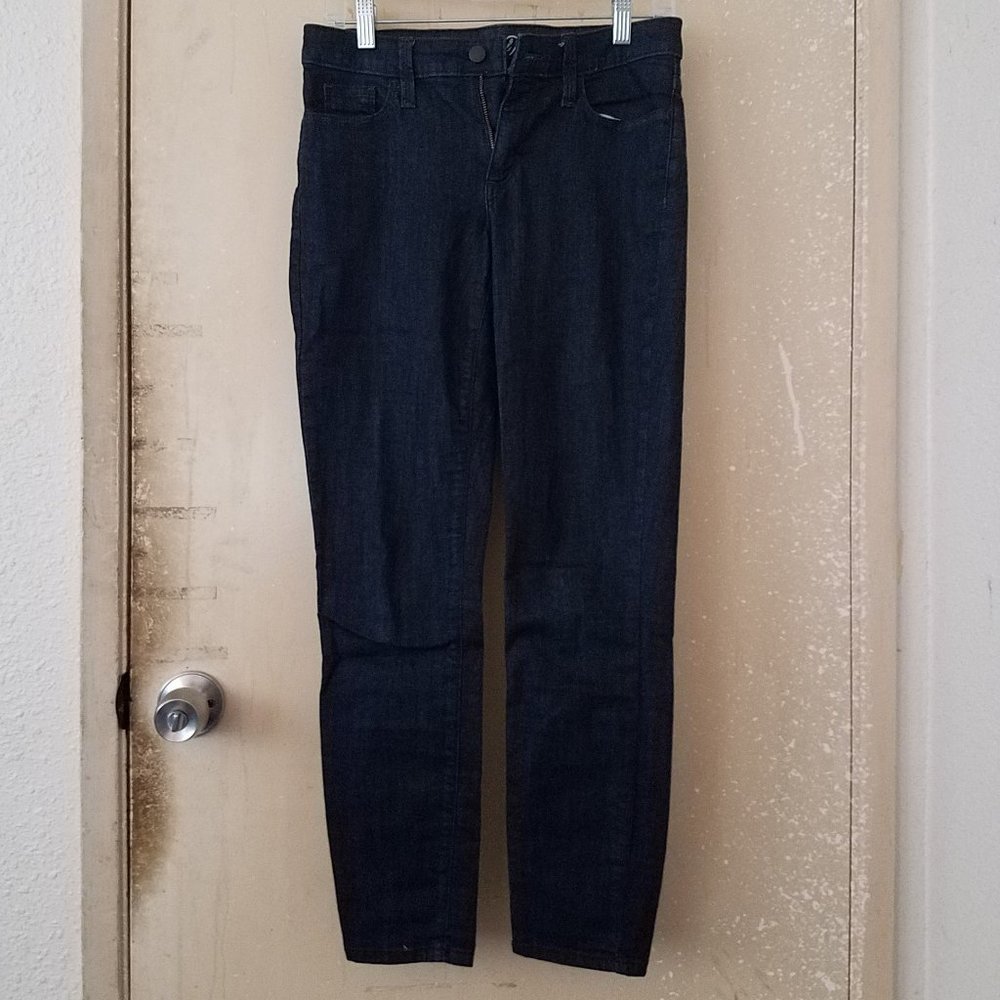 Universal Thread Mid Rise Skinny Jeans